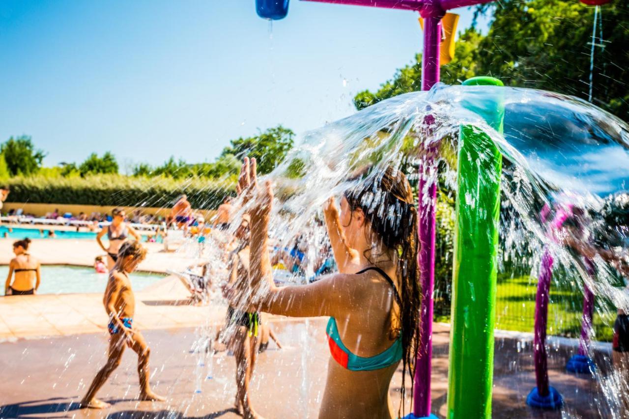 Camping La Sousta**** Ремулін Екстер'єр фото